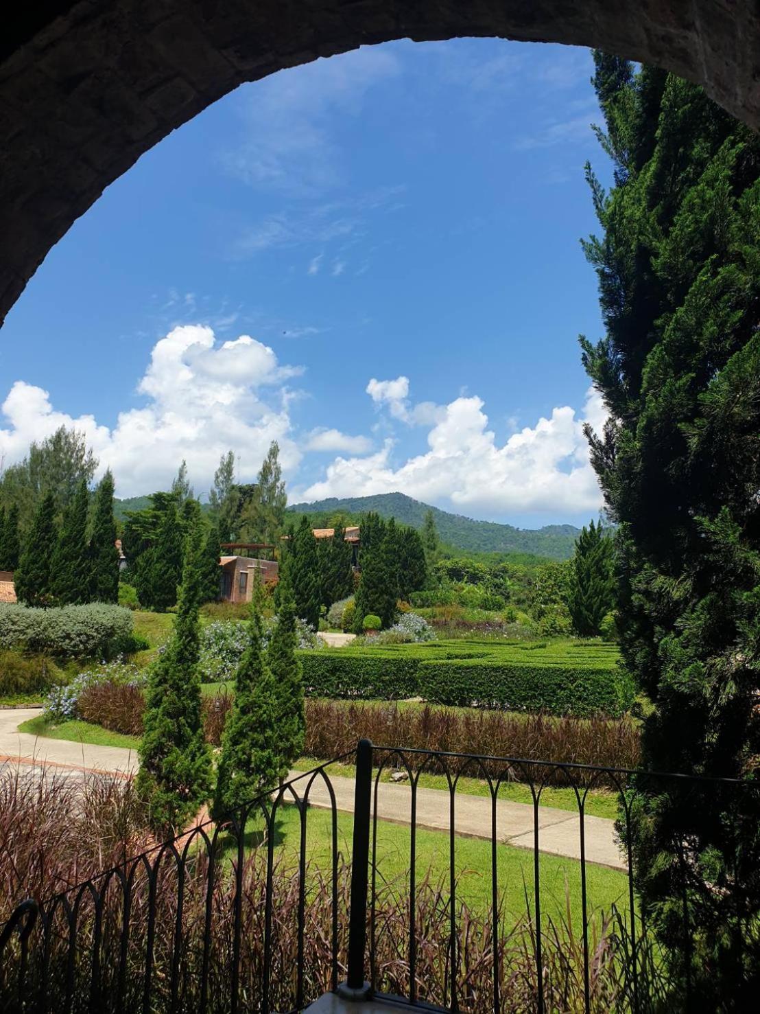La Toscana Suan Phueng Exterior photo